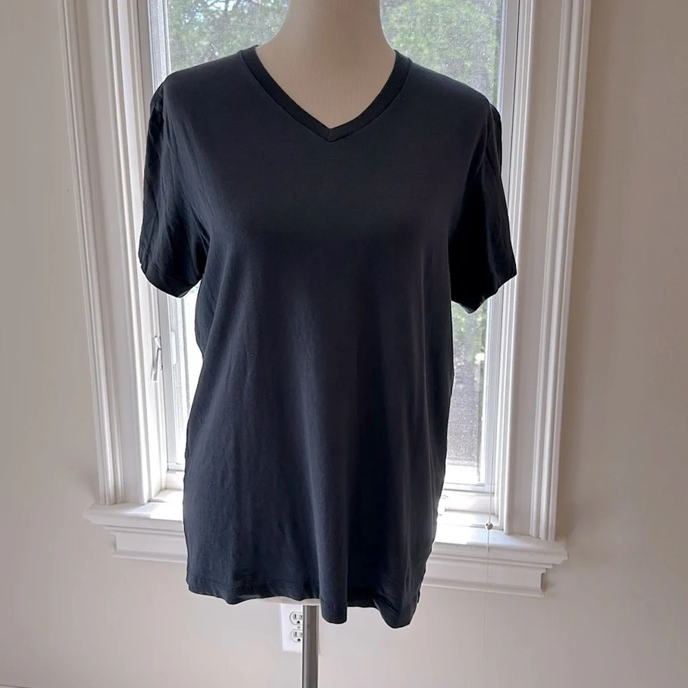 J Crew Broken-in SS V-neck Blue Tee, EUC, Size Small, 100% Cotton